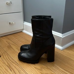 Zara Zipper Combat Boots with Chunky Heel Size 39
